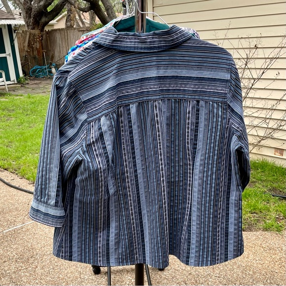 Striped grey-blue shirt, silver stripes, 3/4 sleeves - Picture 4 of 4